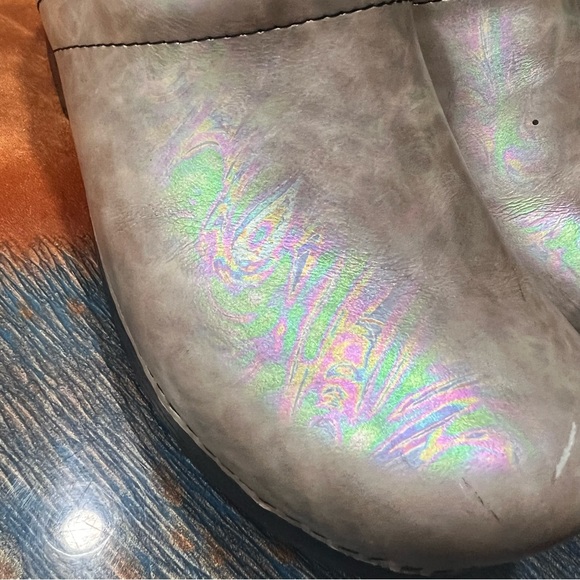 Dansko Iridescent Pearlized Clogs size 38 white Pearl - Picture 12 of 12